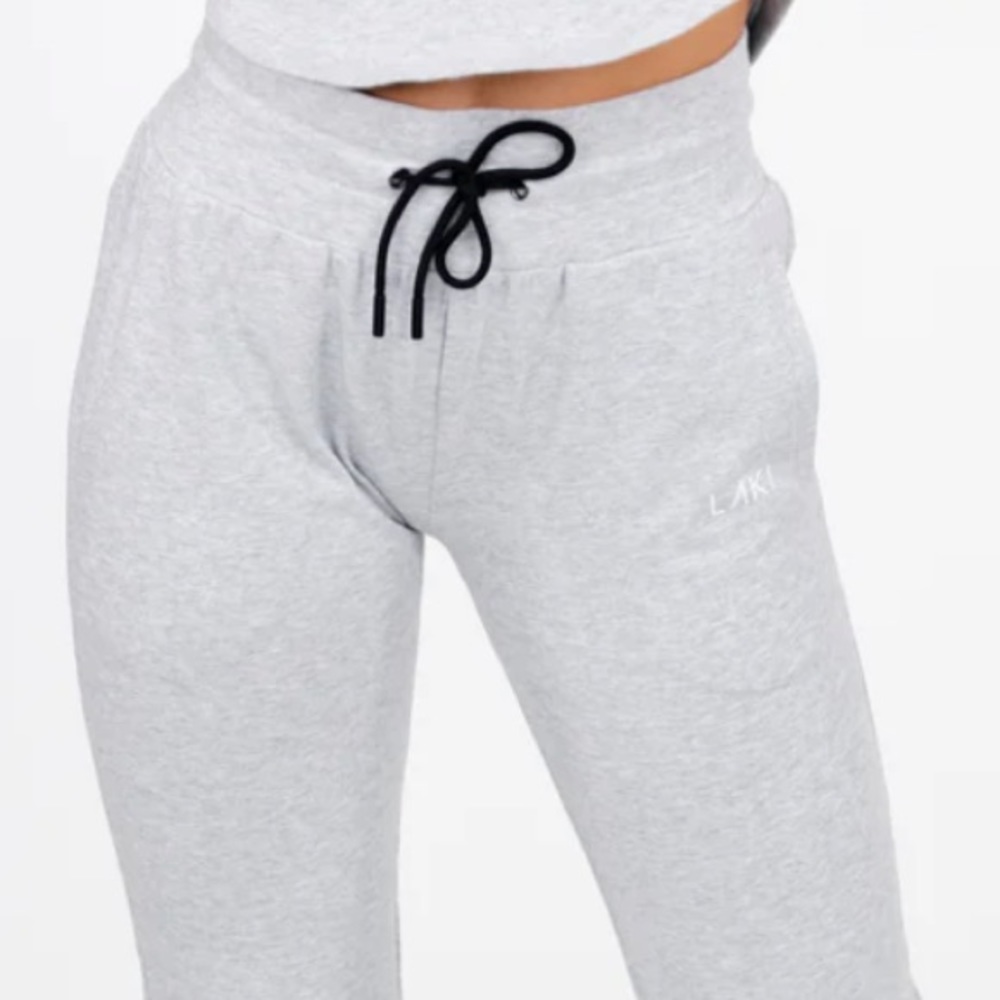 LAKI Active ALTA Slim Fit High Waist Light Gray Workout Pants/Joggers. Women's M